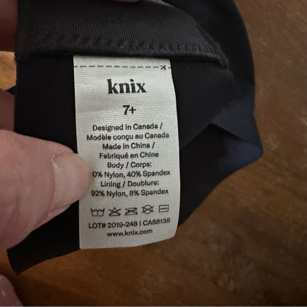 Knix Evolution Black Full-Coverage Wireless Bra S… - image 5